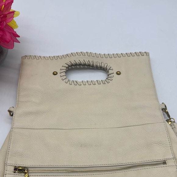 HOBO Elegant Cream Leather Clutch Handbag MCB7652S - Picture 4 of 13